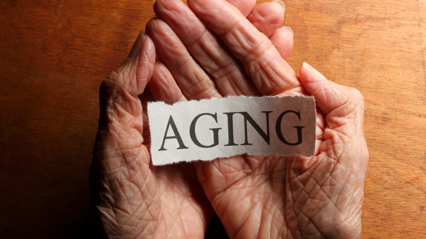 Exploring the Benefits and Risks of Cannabis for Aging Adults 3 aging